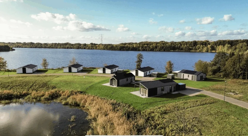 Modular leisure and recreation park buildings